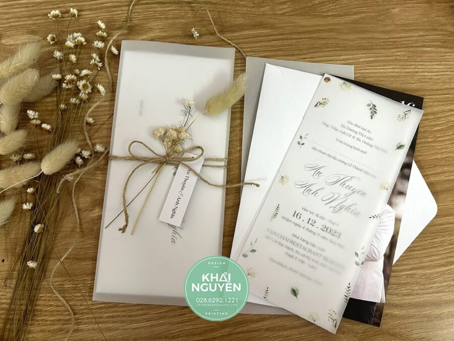 Liên hệ in thiệp mời hiện đại kết hợp vintage
