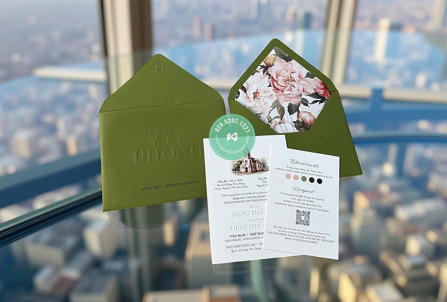 Thiệp cưới dập nổi ấn tượng - 2025