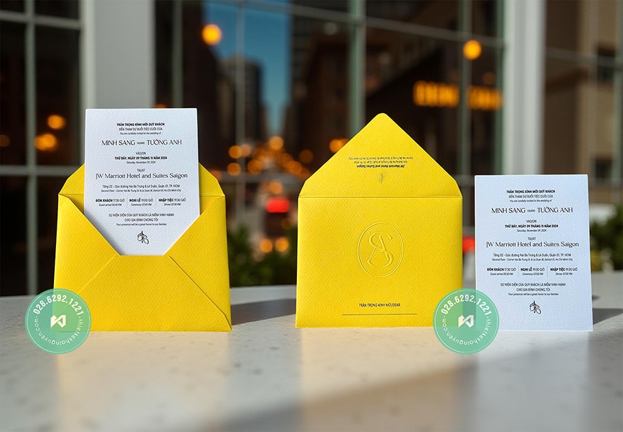 Thiệp cưới dập nổi sang trọng