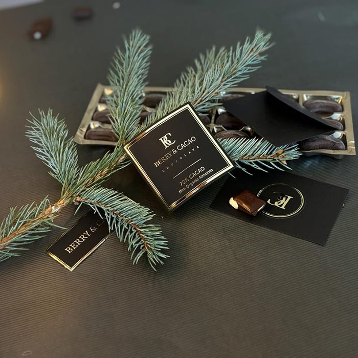 In logo dán ép kim, in decal ép kim tại TPHCM